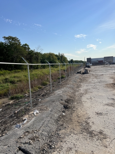 Commercial Chain link in progress